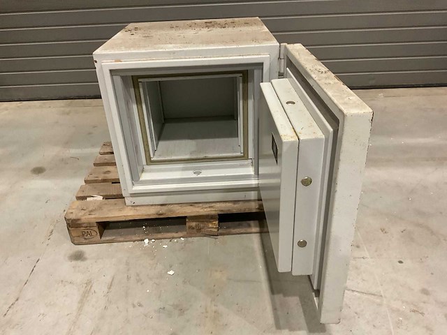 Kluis - afbeelding 5 van  7