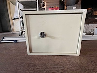 Kluis - afbeelding 2 van  3