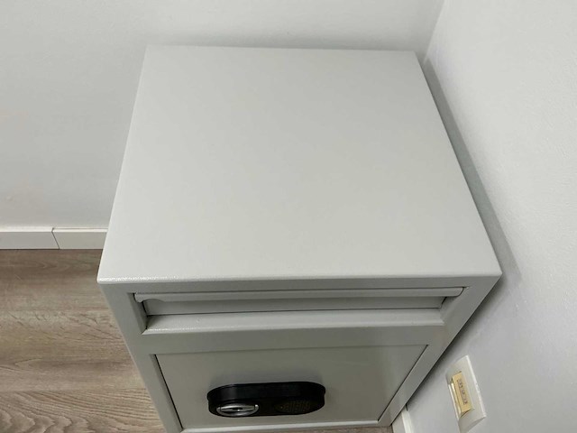 Kluis - afbeelding 1 van  1