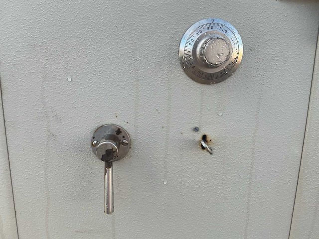 Kluis - afbeelding 5 van  6