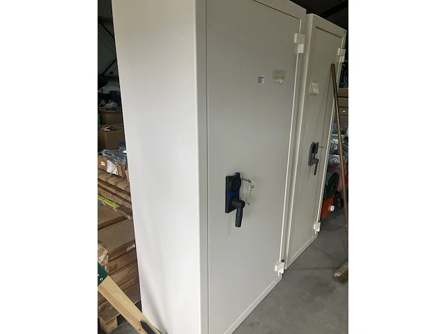 Kluiskast, stahlschrank, cremewit, 2004 - afbeelding 2 van  6