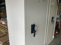 Kluiskast, stahlschrank, cremewit, 2004 - afbeelding 2 van  6