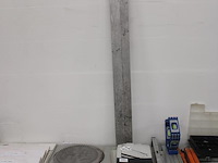 Klusproducten w.o. waterpassen, doorslijpschijven en rij. - afbeelding 3 van  3