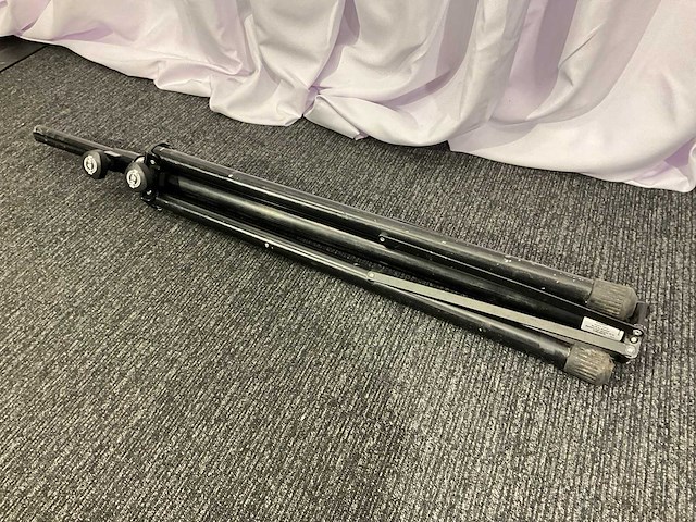 K&m 214/6 speaker statief (5x) - afbeelding 4 van  5