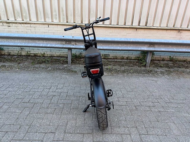 Knaap - bcn black - city bicycle - afbeelding 6 van  11