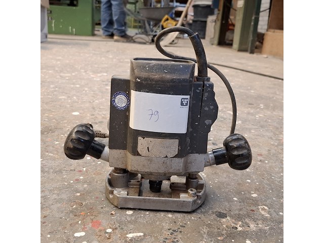 Knabbelschaar met bovenfrees bosch en elu - afbeelding 11 van  11