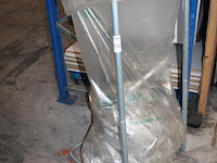 Knapzakhouder. - afbeelding 2 van  2