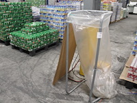 Knapzakhouder. - afbeelding 1 van  2