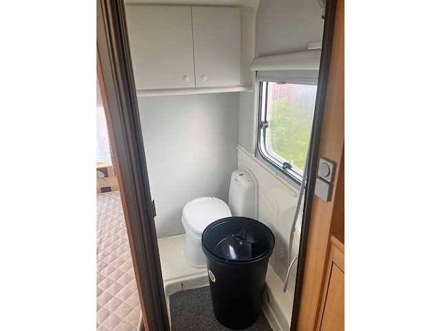 Knaus - 450 ha lf caravan - afbeelding 4 van  22