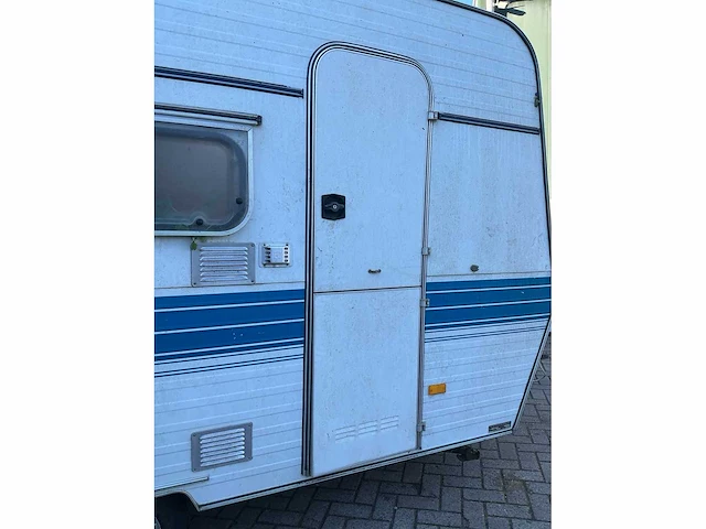 Knaus komfort 415 caravan | 38-20-wh - afbeelding 7 van  17