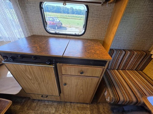 Knaus südwind 8101 | caravan met voortent - afbeelding 13 van  20