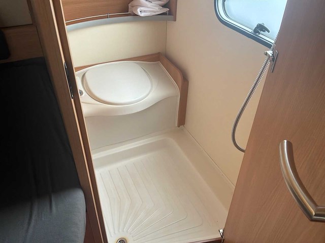 Knaus w01 caravan - afbeelding 12 van  15