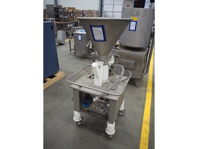 Knecht - afbeelding 1 van  10