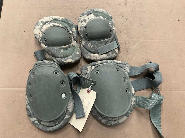 Knee and elbow pad set - afbeelding 1 van  1