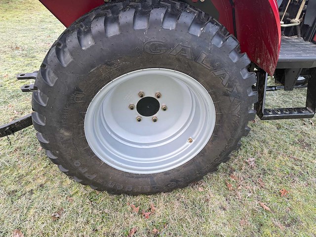 Knegt - 2022 - 304g2 - vierwielaangedreven landbouwtractor - afbeelding 6 van  9