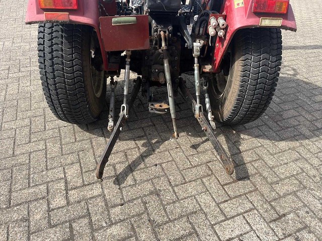 Knegt df254 compacttractor 25 pk - 459 uur - afbeelding 8 van  10