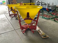 Knegt ms300 kunstmeststrooier / zoutstrooier - afbeelding 3 van  5