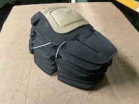 Kniebeschermers (18x) - afbeelding 1 van  5