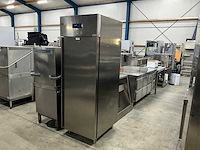 Kønig oas mt 700 rvs vrieskast