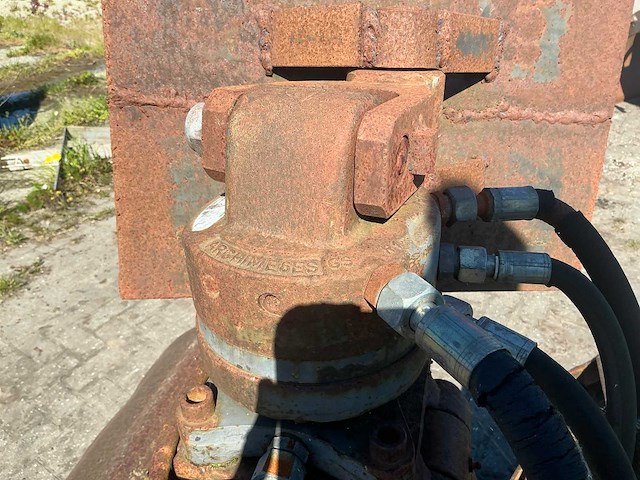 Knijperbak - afbeelding 6 van  15