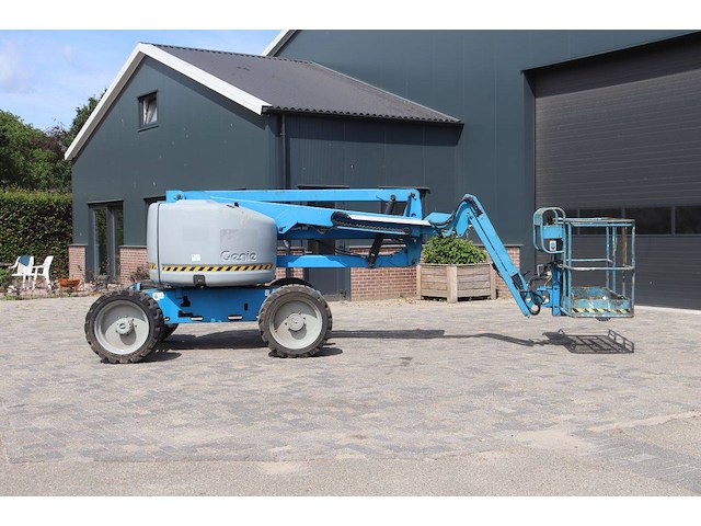 Knikarmhoogwerker genie z-45/25 diesel 227kg 15.8m 2006 - afbeelding 1 van  1