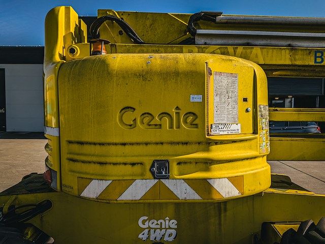 Knikarmhoogwerker, genie, z-60/34, 2003 - afbeelding 3 van  31