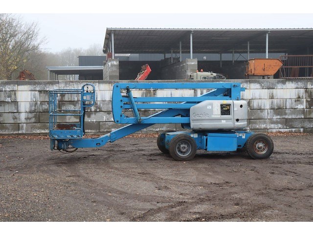 Knikarmhoogwerker genie z45 elektrisch 16m - afbeelding 1 van  1
