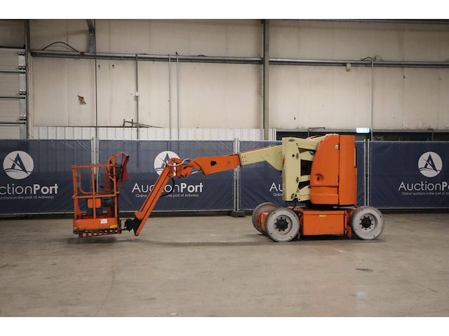 Knikarmhoogwerker jlg e300ajp elektrisch 10.97m 2006 - afbeelding 1 van  1