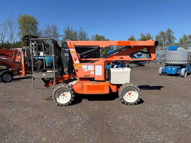 Knikarmhoogwerker niftylift hr12de elektrisch 12m 200kg 2015 - afbeelding 1 van  1