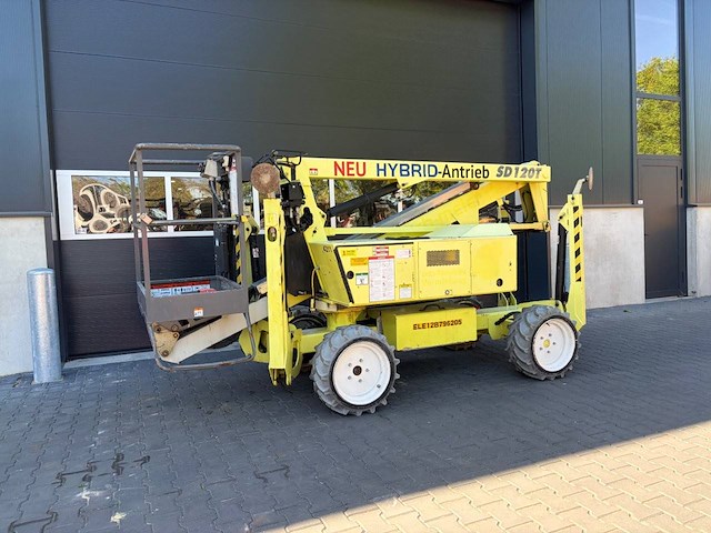 Knikarmhoogwerker niftylift sd 120 de elektrisch/diesel 12.65m 2013 - afbeelding 1 van  1