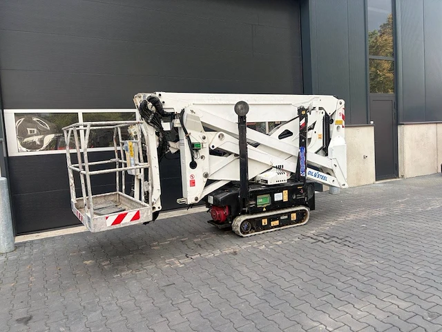 Knikarmhoogwerker oil&steel octopussy 1715 twin elektrisch+benzine 17m 2006 - afbeelding 1 van  1