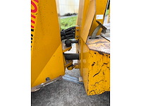 Knikmops - 2011 - 90 - shovel - afbeelding 6 van  24