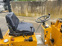 Knikmops - 2011 - 90 - shovel - afbeelding 9 van  24