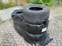 Knikmops good year asfalt banden (5x) - afbeelding 2 van  9