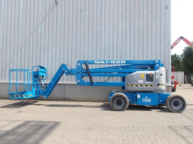 Kniktelescoophoogwerker genie z-45/25 bi-energy 15.87m 2014 - afbeelding 1 van  1