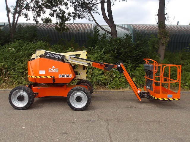 Kniktelescoophoogwerker jlg 340aj diesel 12.33m 2012 - afbeelding 1 van  1