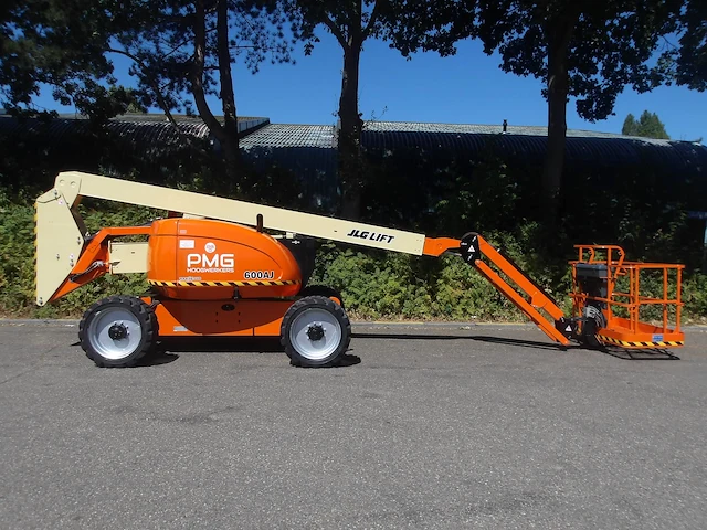Kniktelescoophoogwerker jlg 600aj diesel 20.47m 2010 - afbeelding 1 van  1