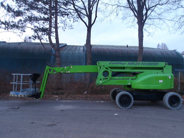 Kniktelescoophoogwerker nifty hr28hyb hybride 28m 2019 - afbeelding 1 van  1