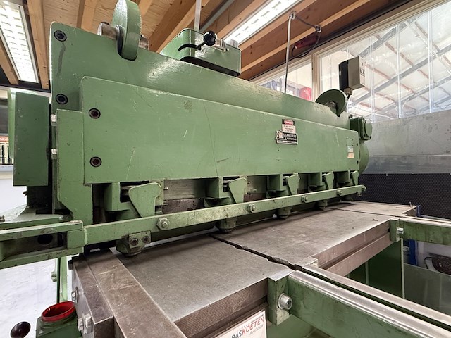 Knipbank - afbeelding 6 van  8