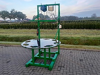 Knipcarrousel voor containerplanten - afbeelding 7 van  12