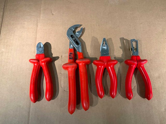 Knipex dubbel geïsoleerd tangen (4x) - afbeelding 4 van  4