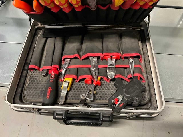 Knipex elektro gereedschapskoffer - afbeelding 2 van  6