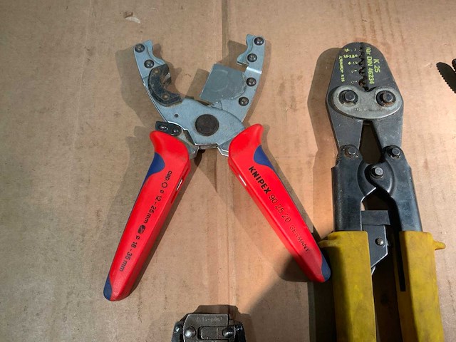 Knipex ,klauke ,egamaster tangen t.b.v elektra instalatie (5x) - afbeelding 2 van  7