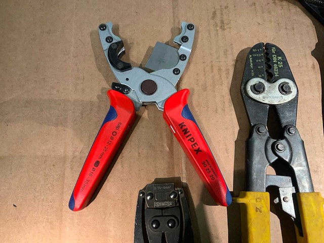Knipex ,klauke ,haupa tangen t.b.v elektra instalatie (5x) - afbeelding 2 van  7