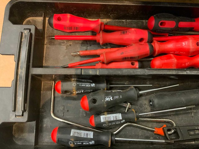 Knipex,felo,raaco gereedschapskoffer met inhoud - afbeelding 6 van  9