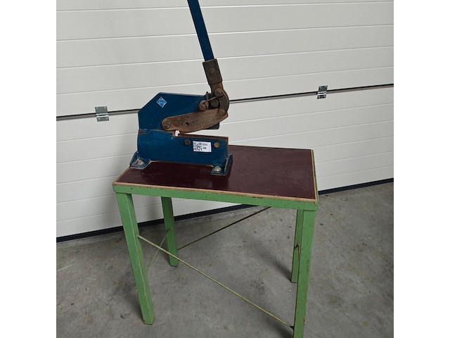 Knipper voor metaal strips, mubea - afbeelding 1 van  3