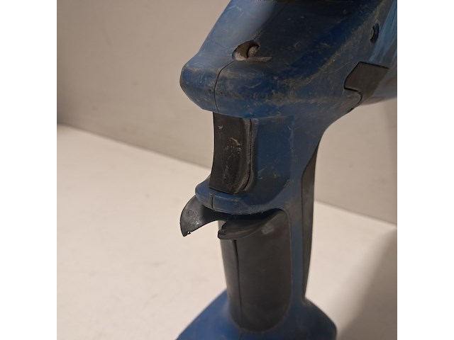 Knipschaar, 2x perstang, klauke, 2x uponor, esm50cfm, vp110, vp75 - afbeelding 18 van  22