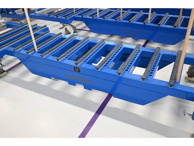 Knoll feinmechanik glas transportwagen inclusief glashouders - afbeelding 4 van  10