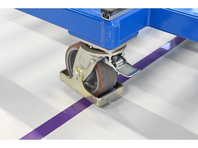 Knoll feinmechanik glas transportwagen inclusief glashouders - afbeelding 5 van  10