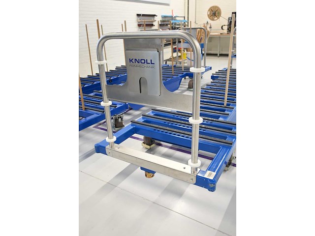 Knoll feinmechanik glas transportwagen inclusief glashouders - afbeelding 6 van  10